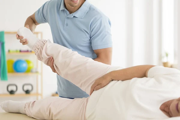 Exercises to Relieve Hip Pain: When to See a Physical Therapist